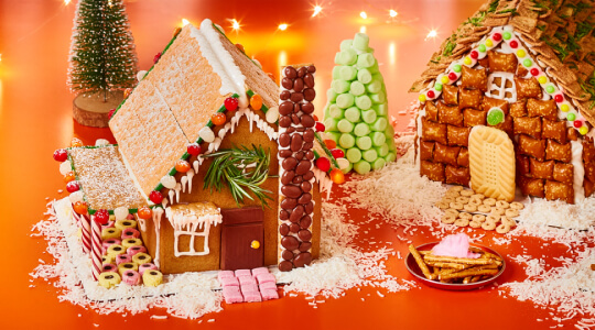 3 Ways with Gingerbread House Kits
