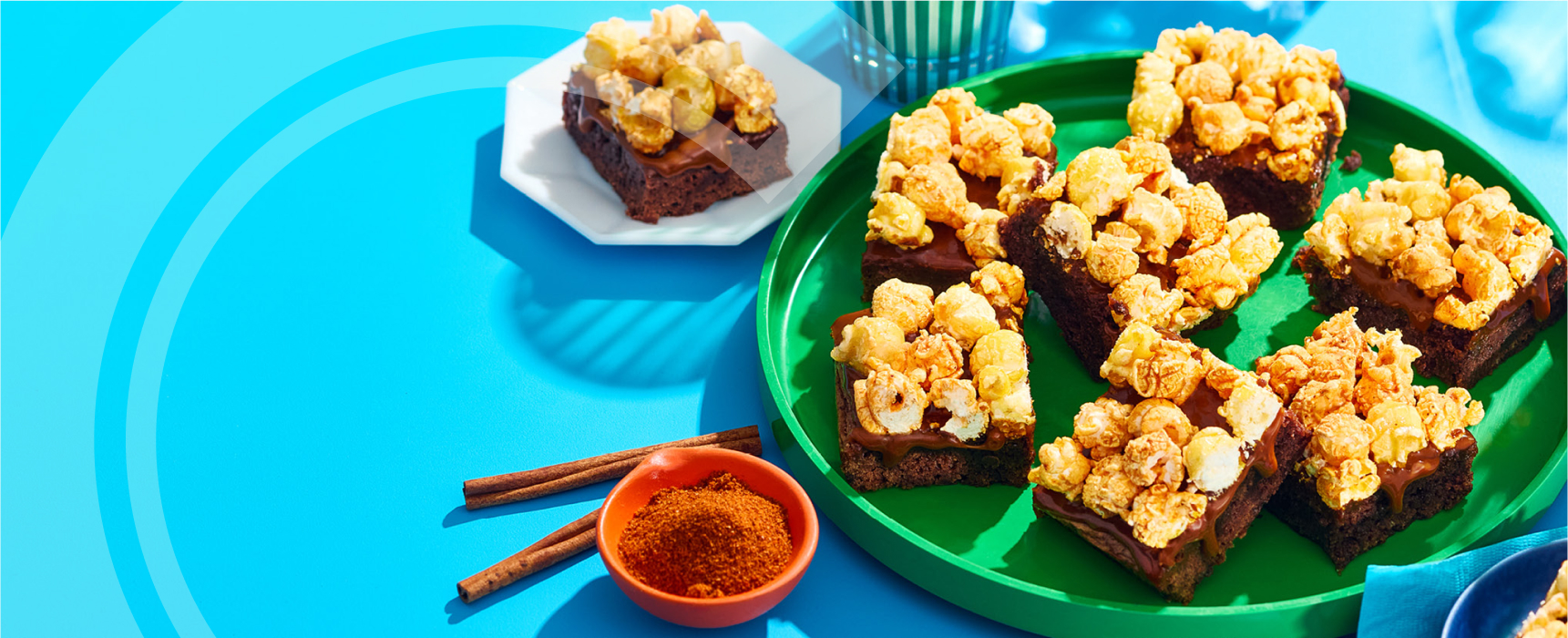 Popcorn Compliments 3 Ways with Spicy Maple Popcorn | Compliments.ca